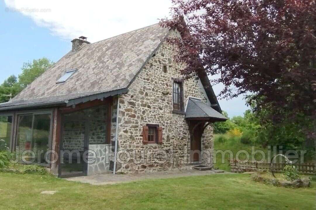 Maison à COURTEIX