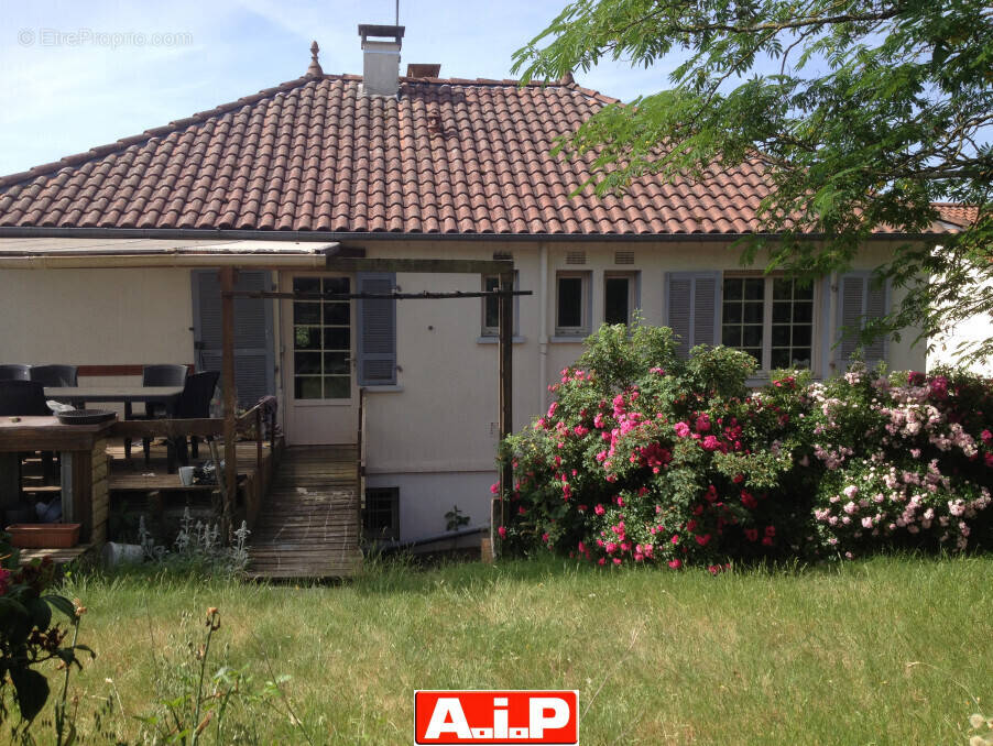 Maison à POUZAUGES