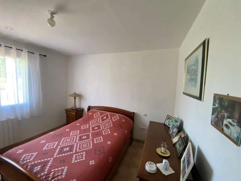 Saint-savin maison de plain pied avec studio - photo 5