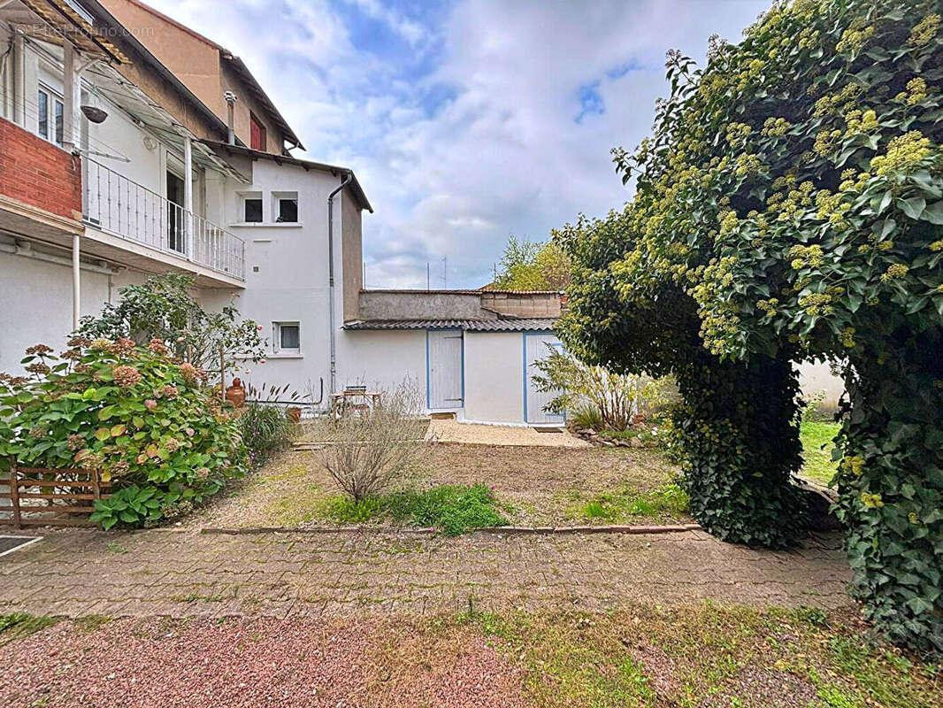 Appartement à RIORGES