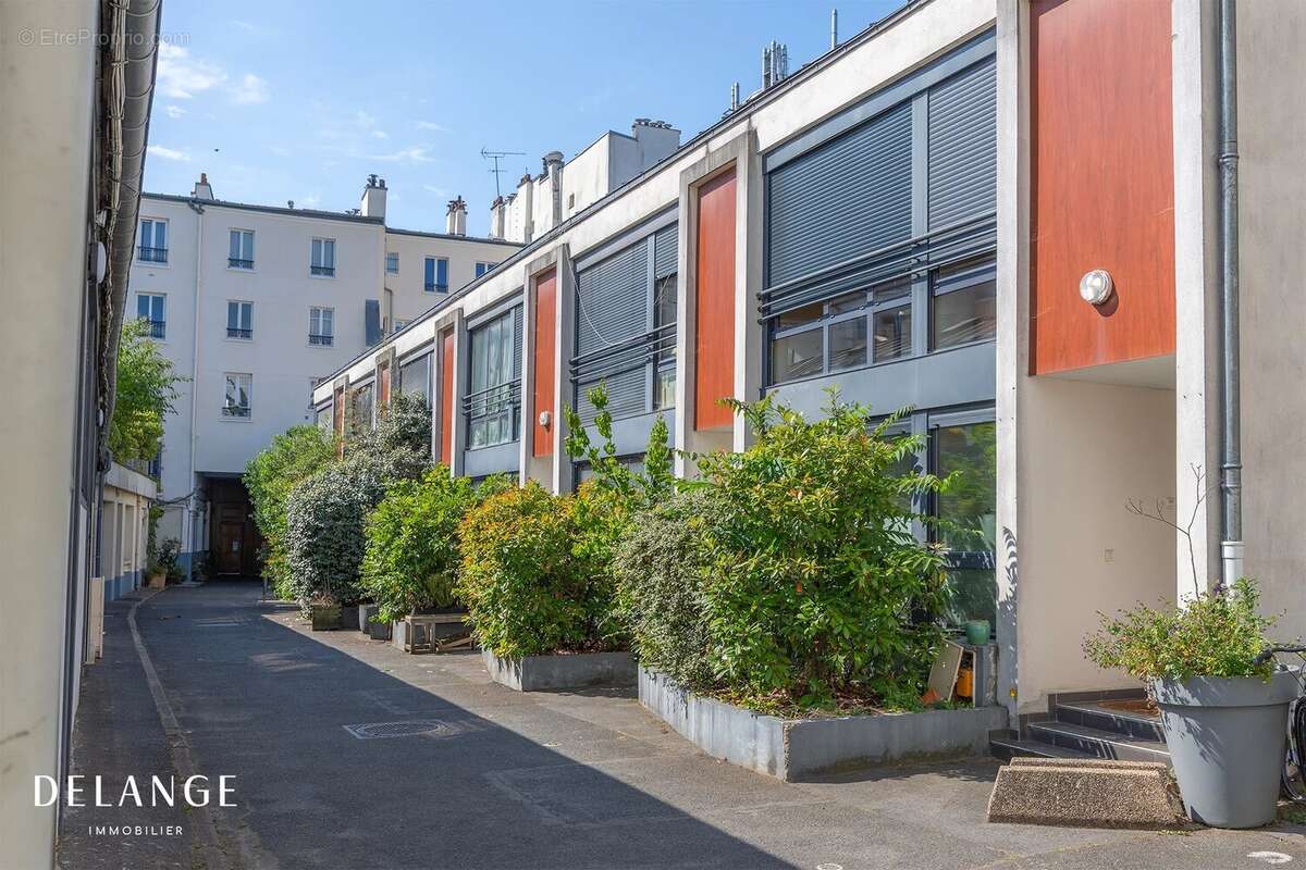Appartement à PARIS-19E