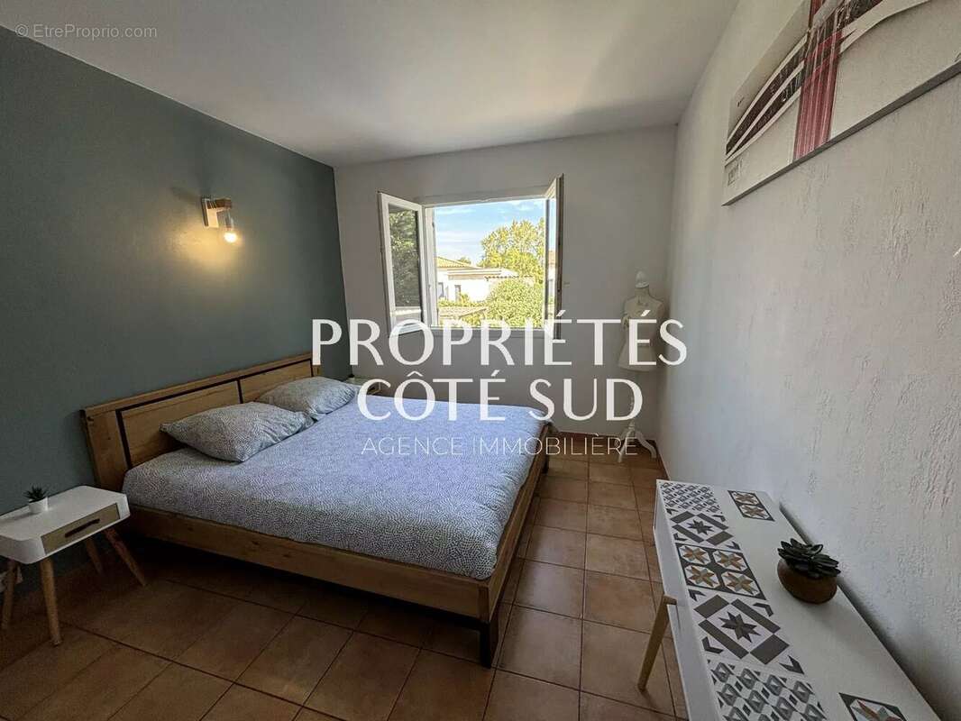 Maison à ROQUEMAURE