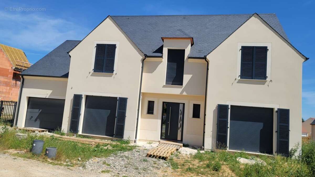 Terrain à PRECY-SUR-OISE