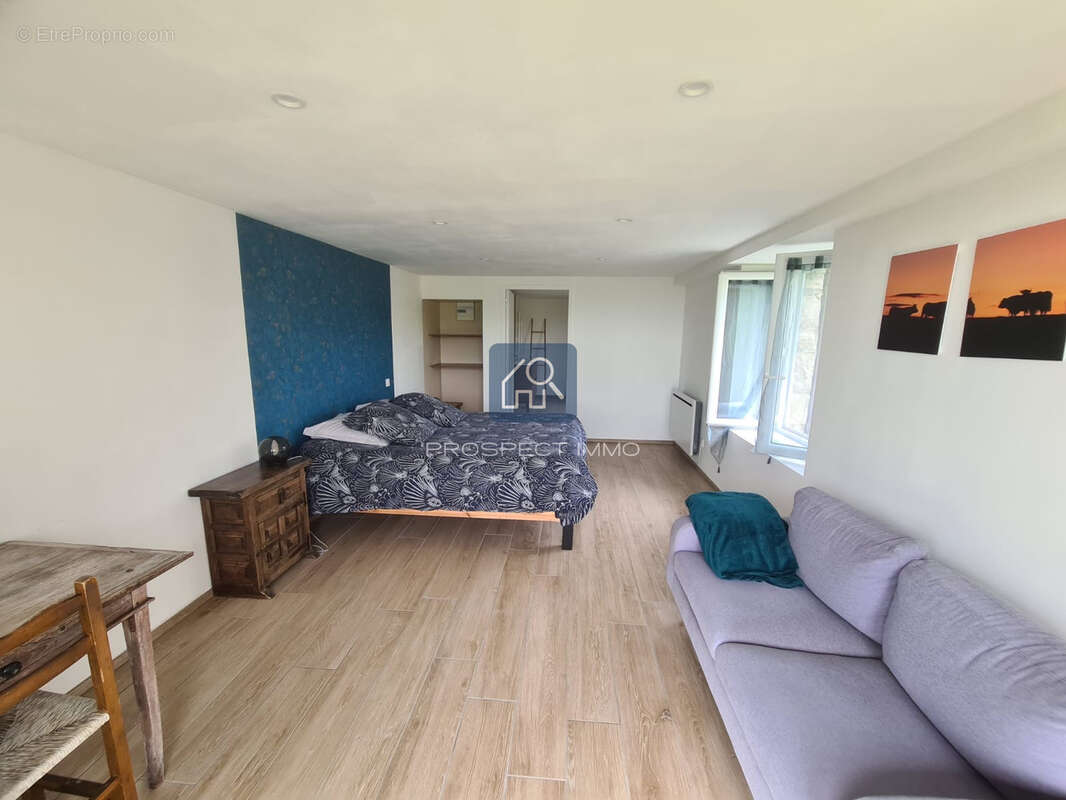 Maison à SAINT-GENIEZ-D&#039;OLT