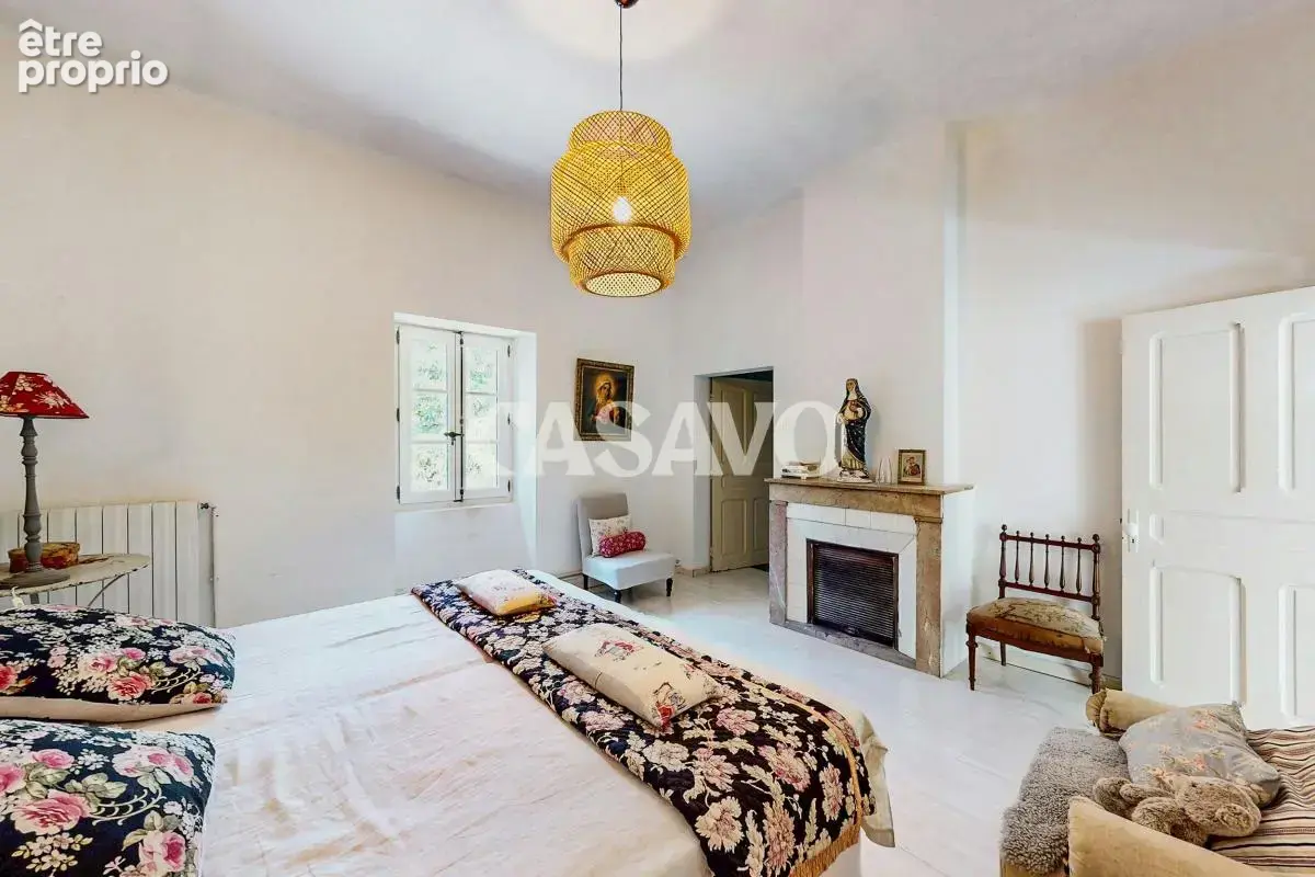 Vente Maison 5 pièces de 170m² - 30700 Baron - photo 6