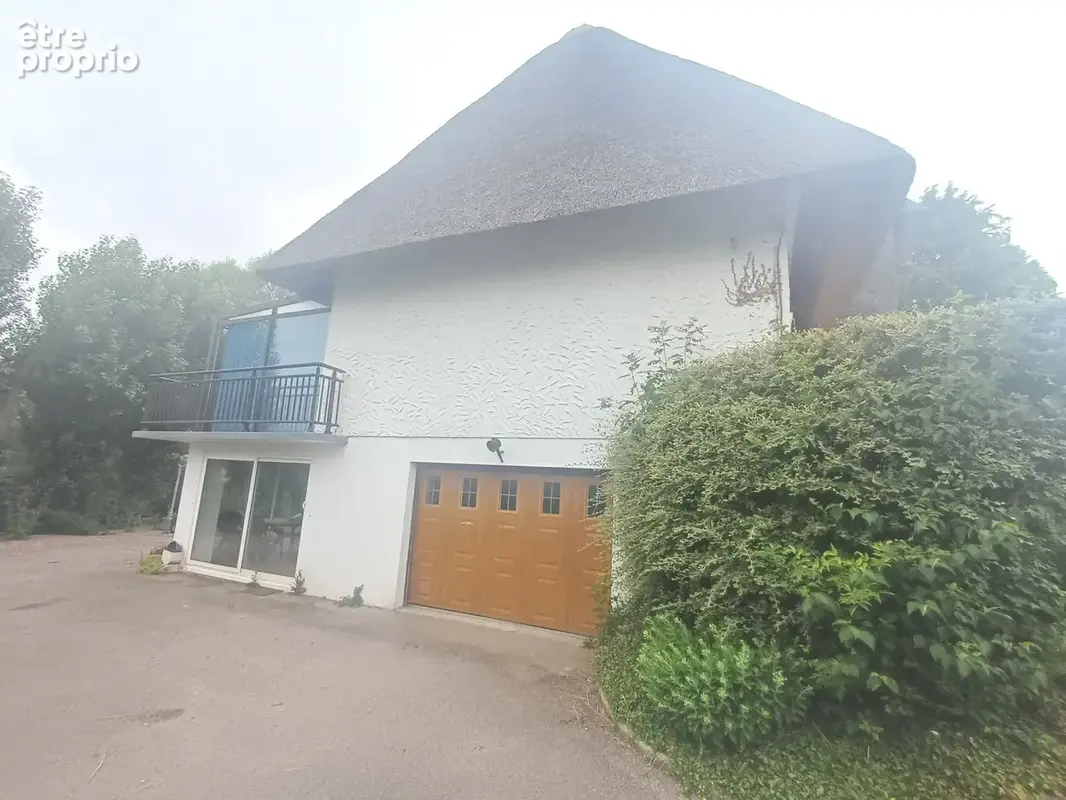 Très Belle Chaumière de Caractère 4 Chambres dans Bourg tous commerces. - photo 23