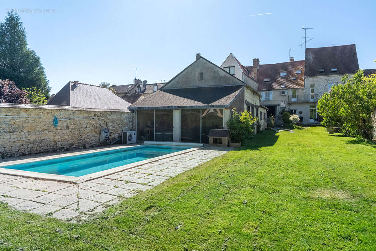 Maison à MAGNY-EN-VEXIN