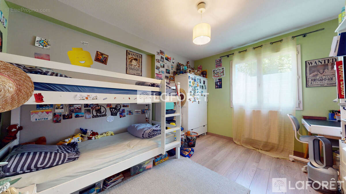 Appartement à JASSANS-RIOTTIER