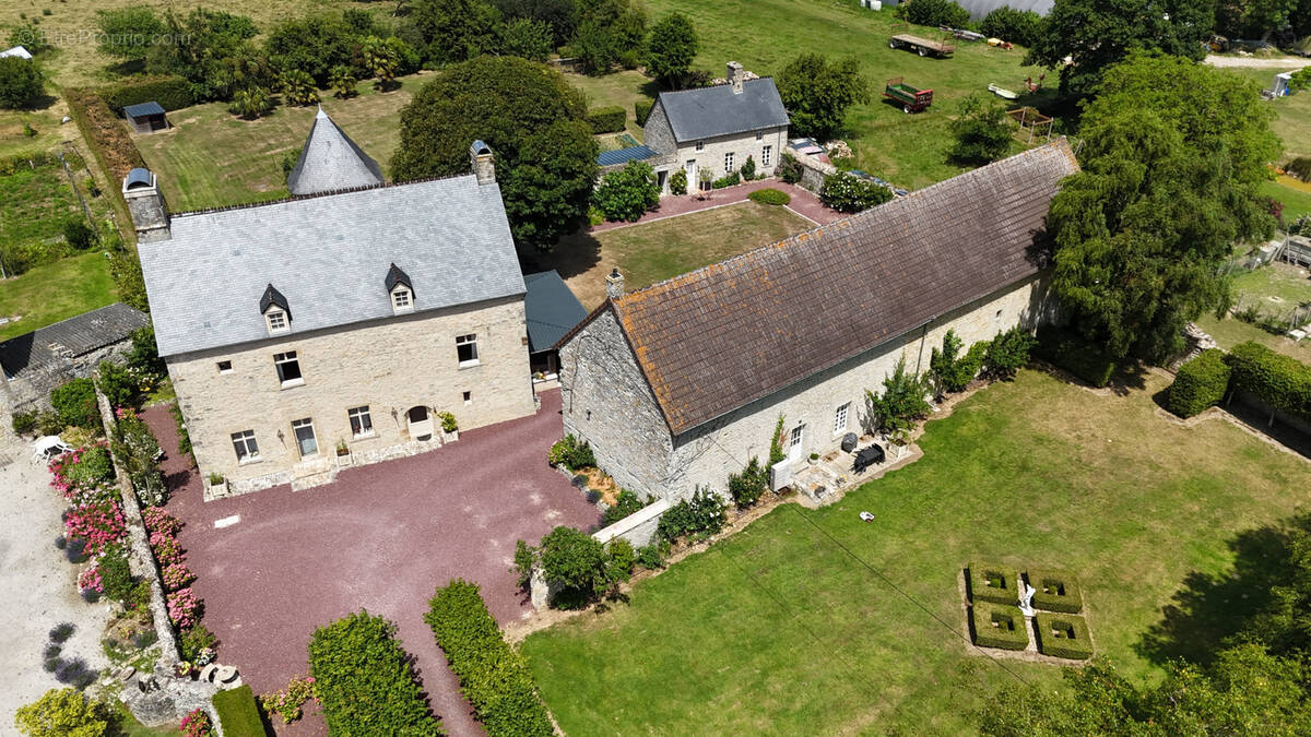 Maison à SAINTE-MERE-EGLISE