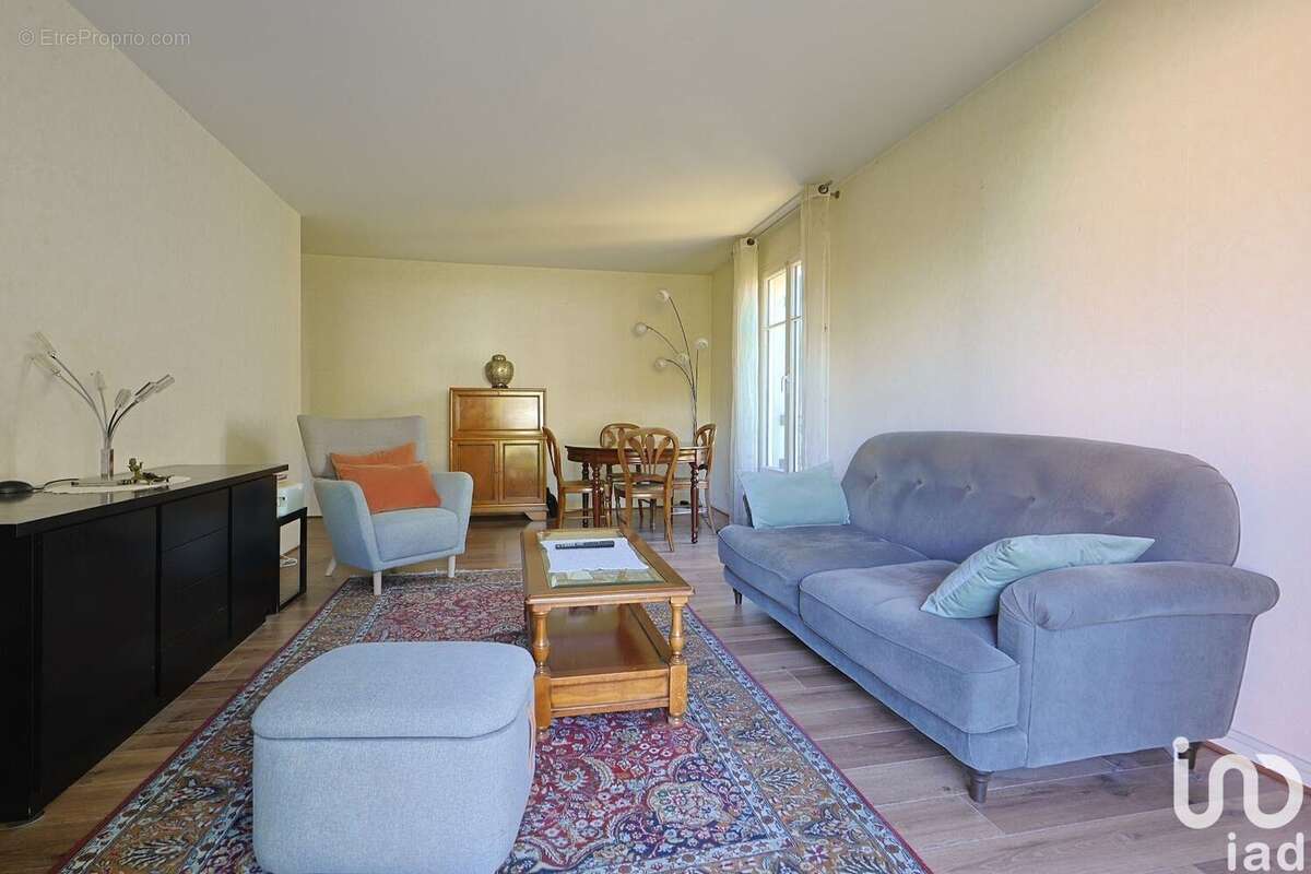 Photo 9 - Appartement à MAGNY-LE-HONGRE