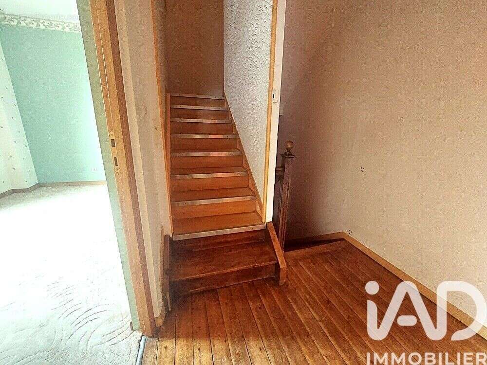 Photo 8 - Maison à AUDUN-LE-ROMAN