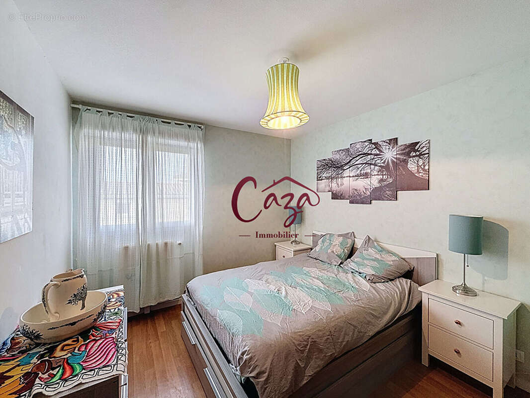 Maison à SAINT-CAPRAIS-DE-BORDEAUX