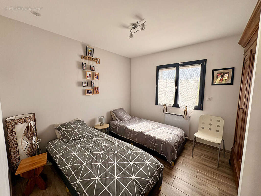 Maison Laudun - 6 pièces - 145 m² - photo 13