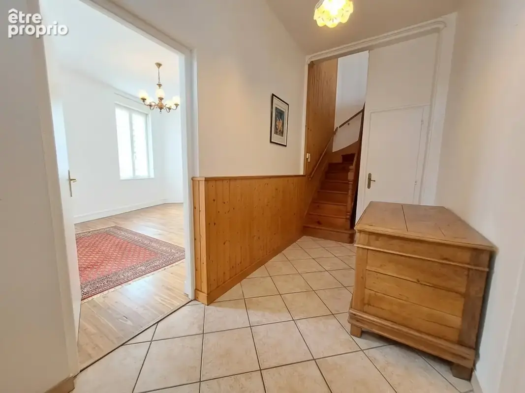 Surgères   Maison de ville de caractère face au Château - photo 3