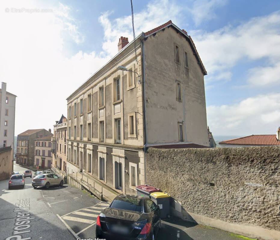 Appartement à THIERS