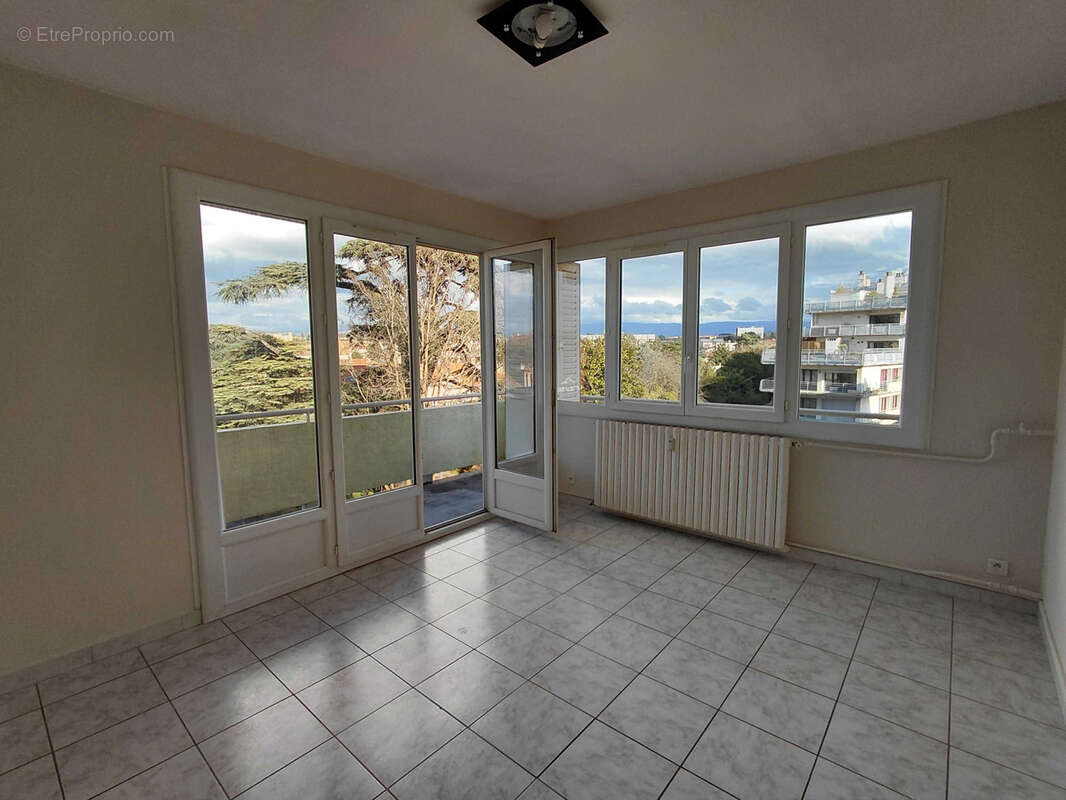 Appartement à VALENCE