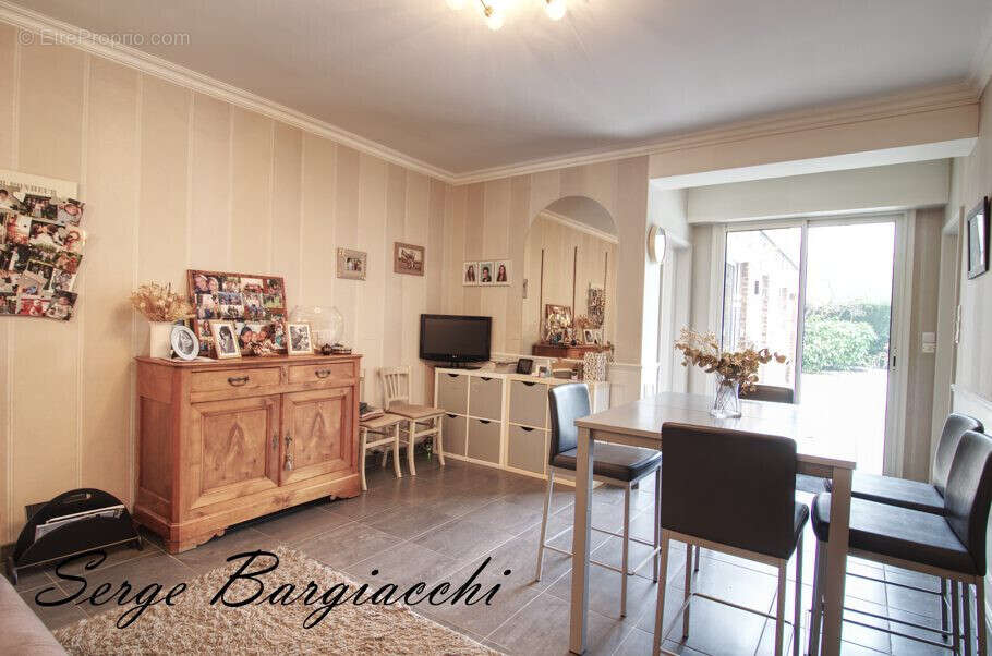 Maison à COURCHELETTES