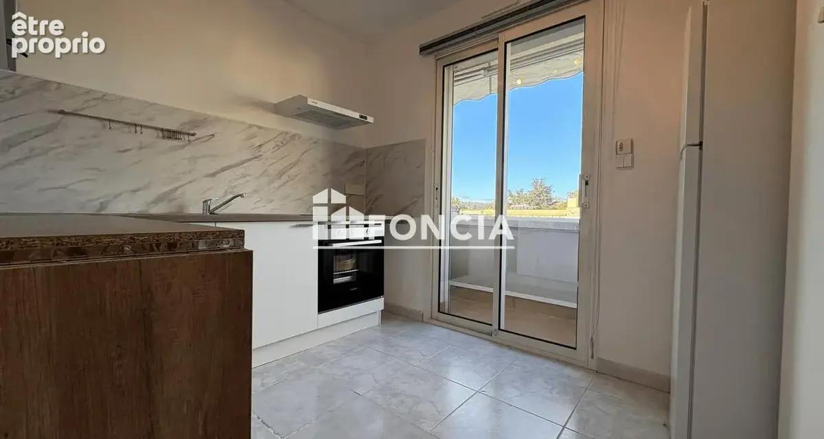  Spacieux T1 avec garage, résidence sécurisée - photo 3