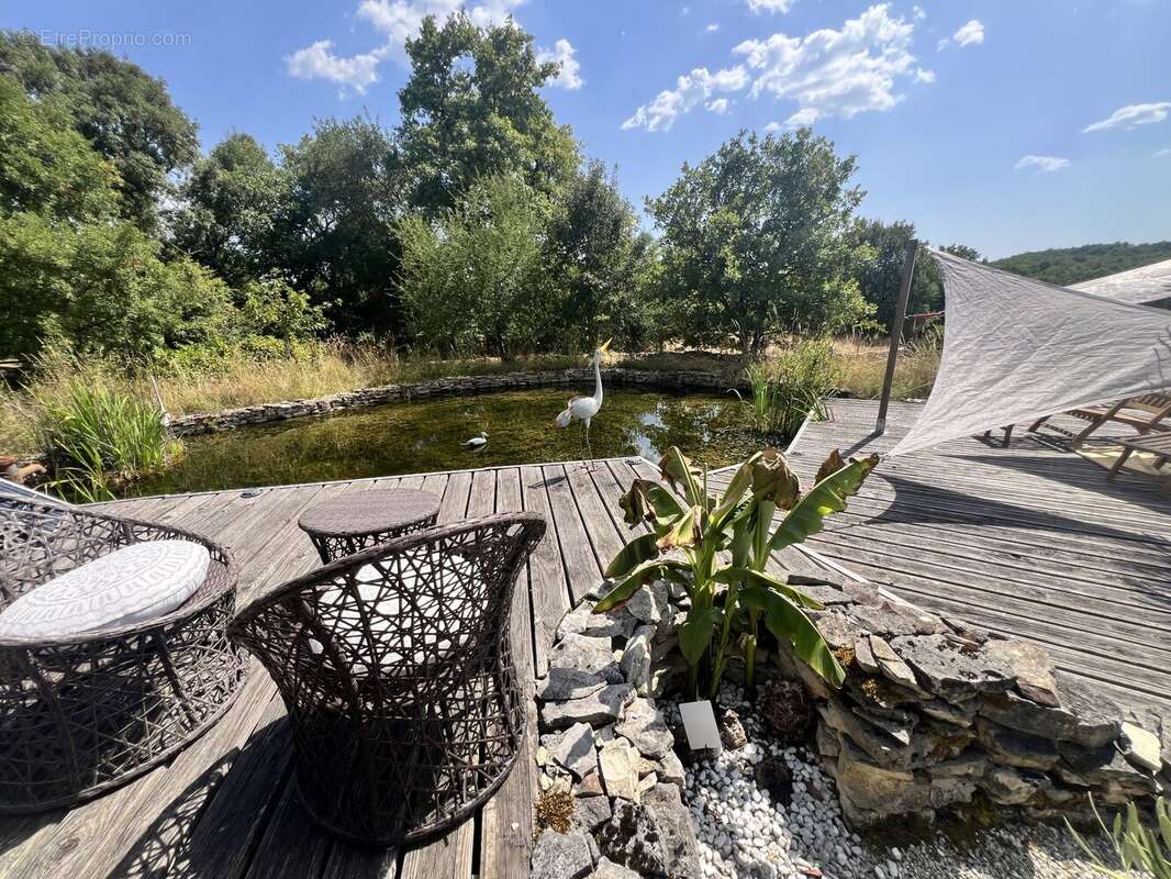 Maison 185 m² à Brouchaud  - photo 8