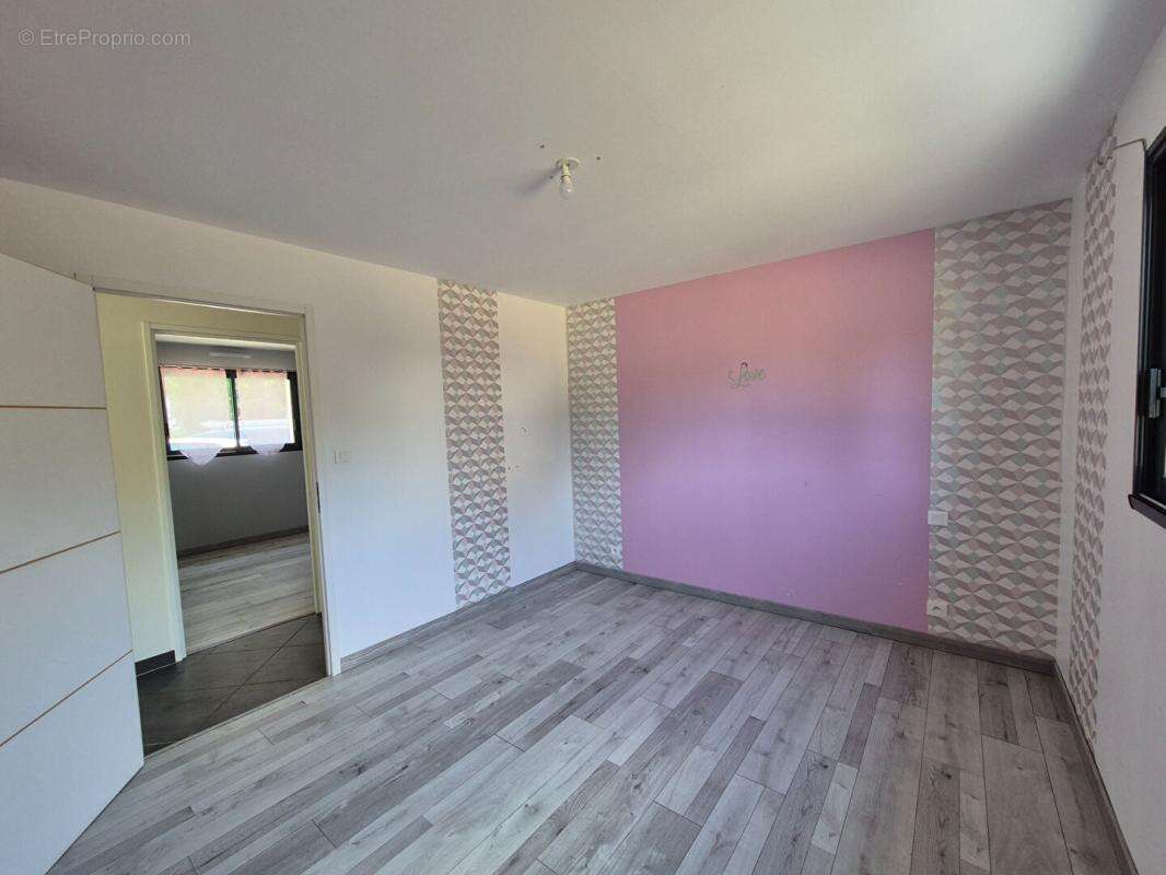 Maison à CARHAIX-PLOUGUER