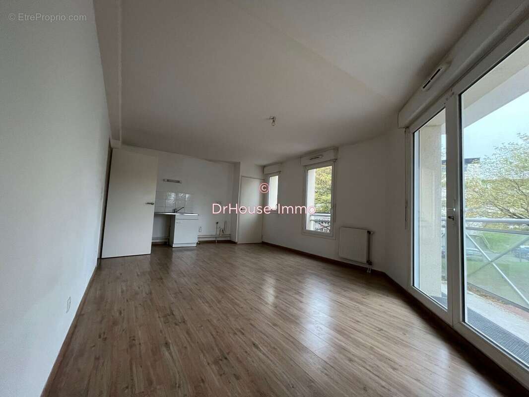 Appartement à BLAINVILLE-SUR-ORNE