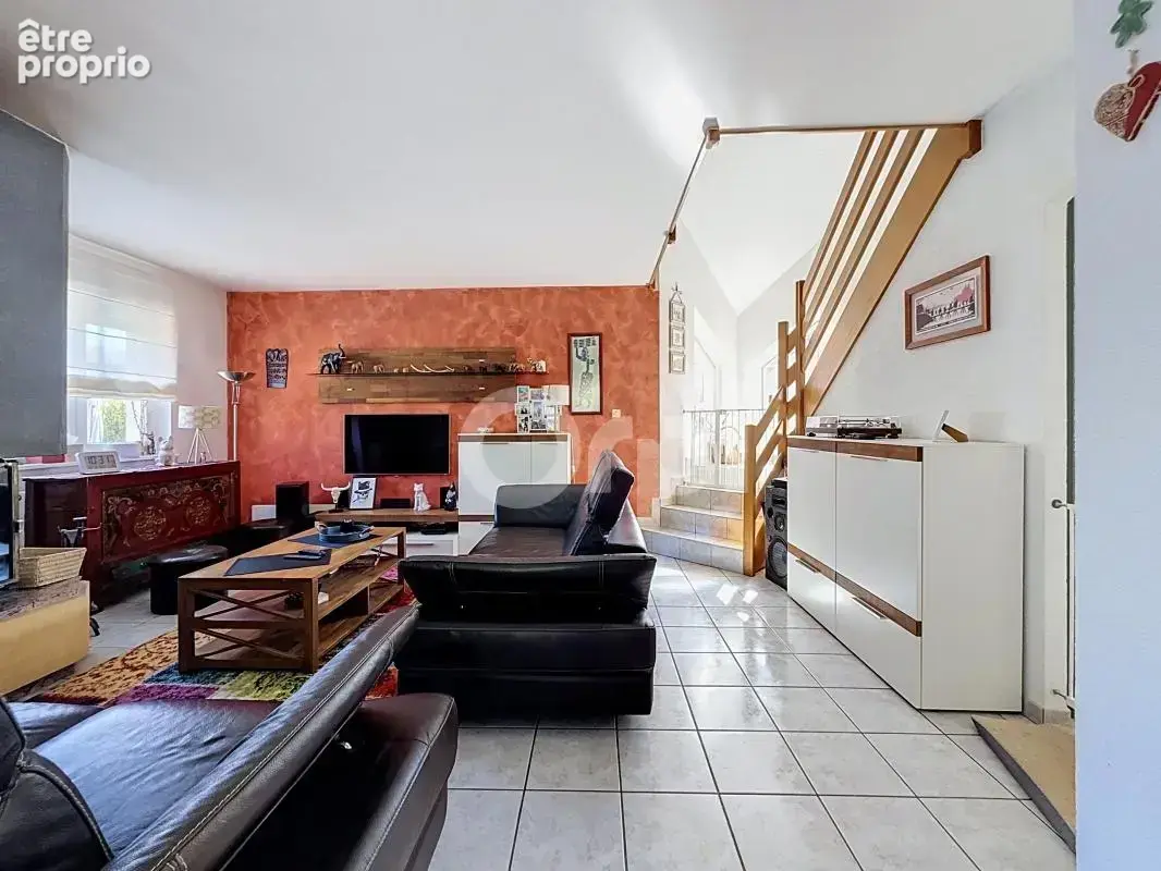 A vendre KEMBS – Maison avec piscine et Garage indépendant de 60m²: Un bien aux multiples possibilités - photo 11