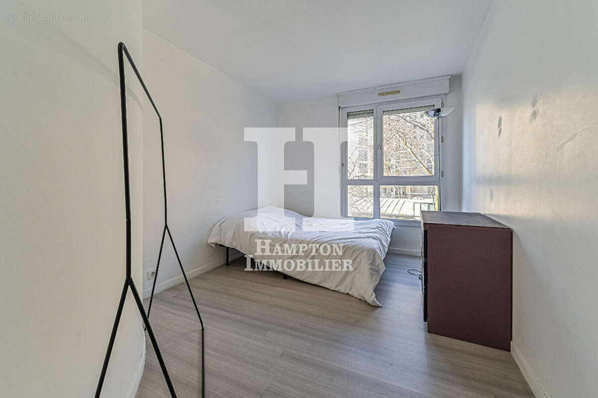 Appartement à PARIS-19E