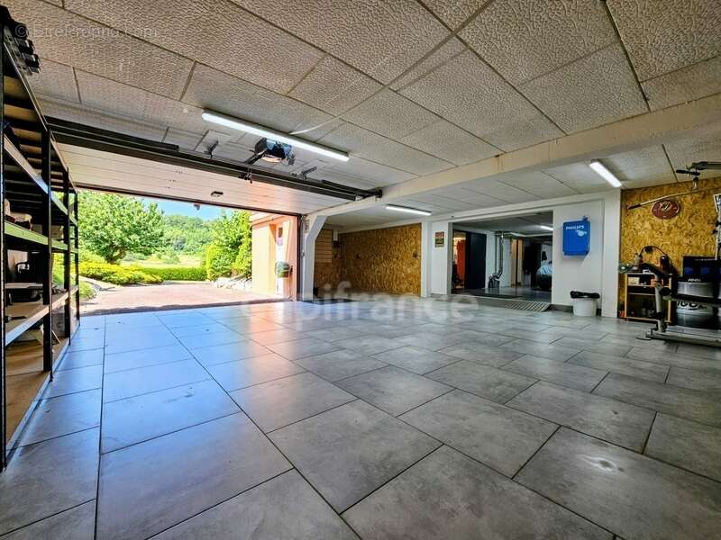 À VENDRE PAVILLON sur Sous-Sol complet 6 pièces de 134m² à BLANGY SUR BRESLE (76) - photo 9