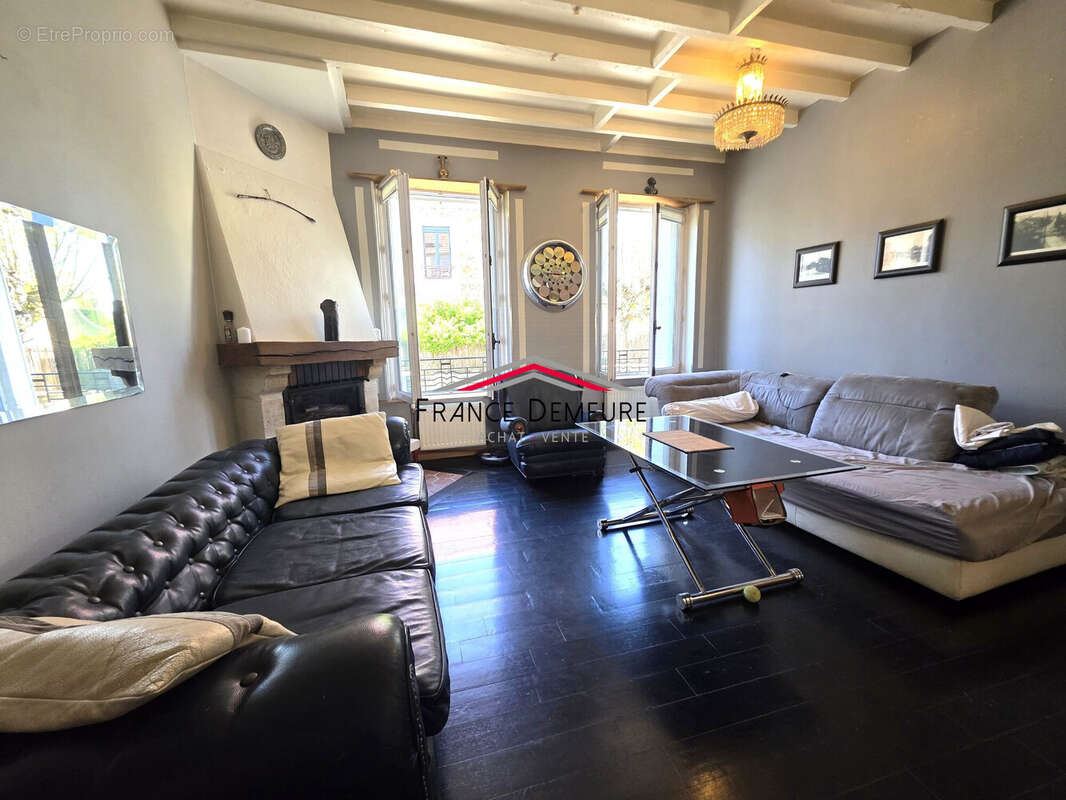 Maison à TAVERNY