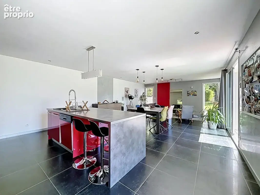 Carquefou centre contemporaine sur près de 1000m² de terrain ! - photo 5