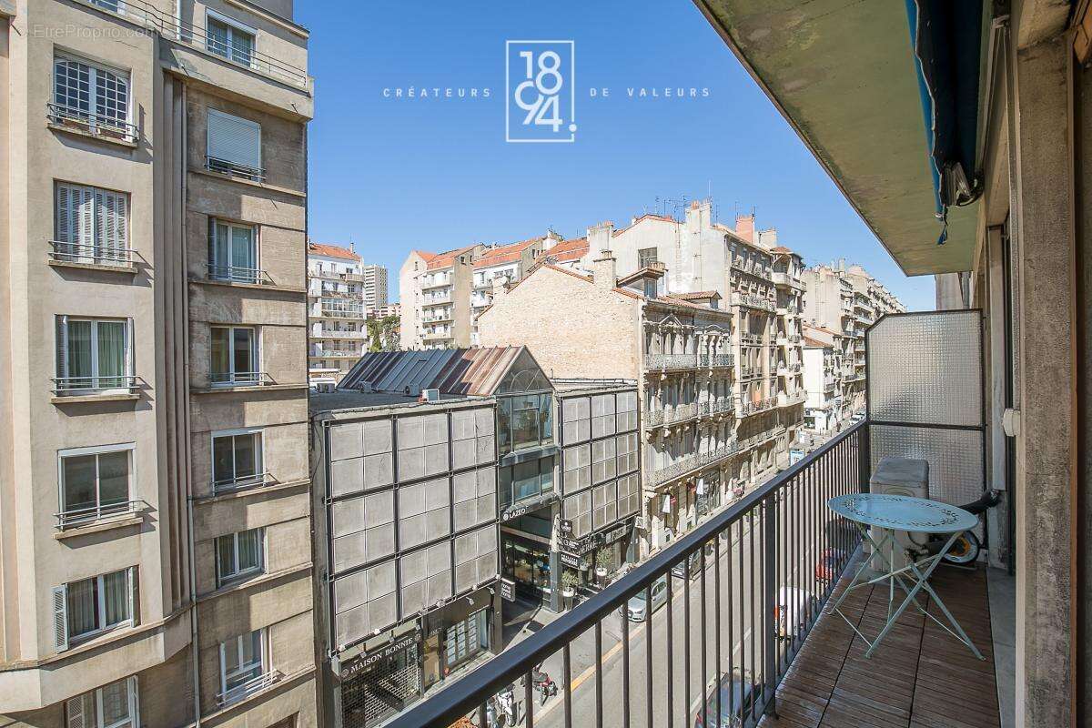 Appartement à MARSEILLE-8E