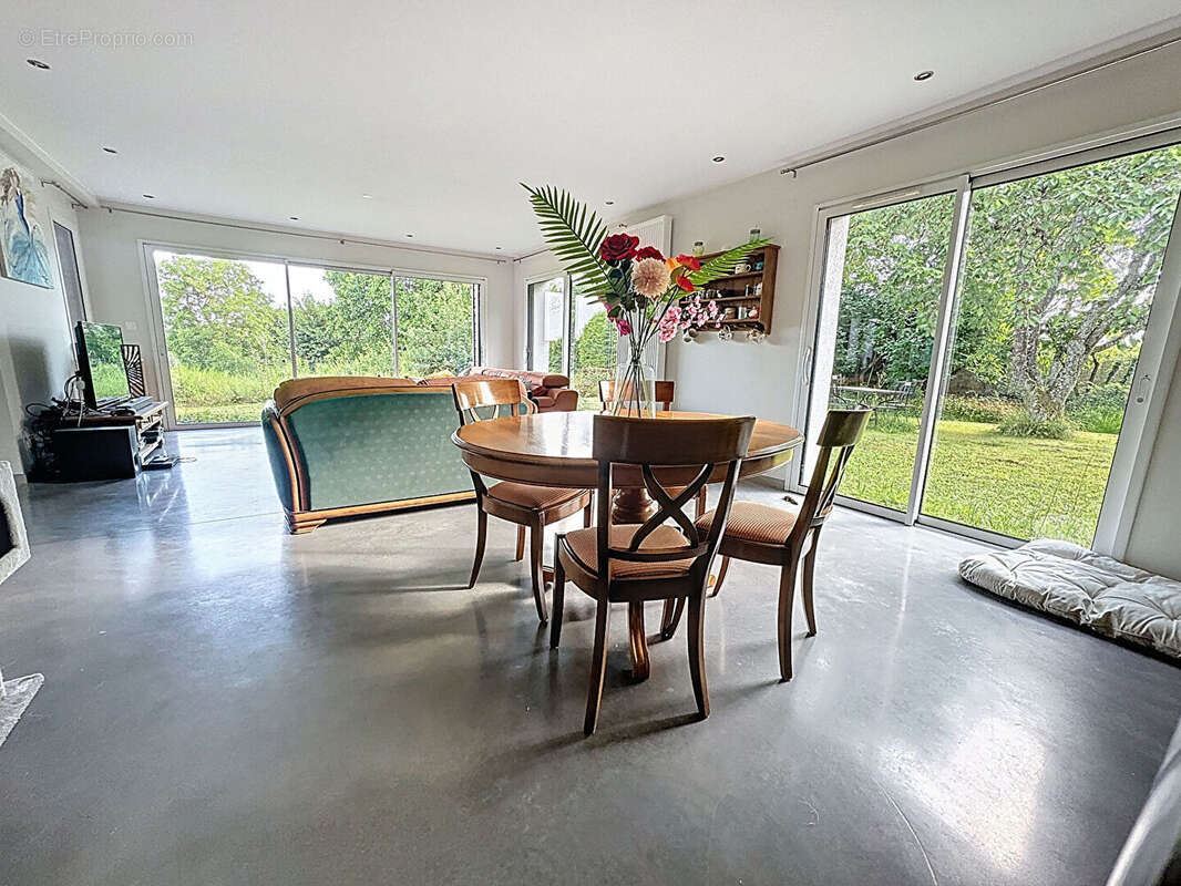 Maison à BOURGOIN-JALLIEU