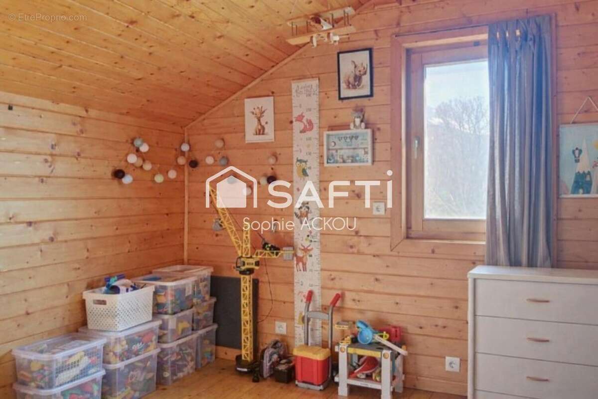 Photo 9 - Maison à LA BATIE-NEUVE