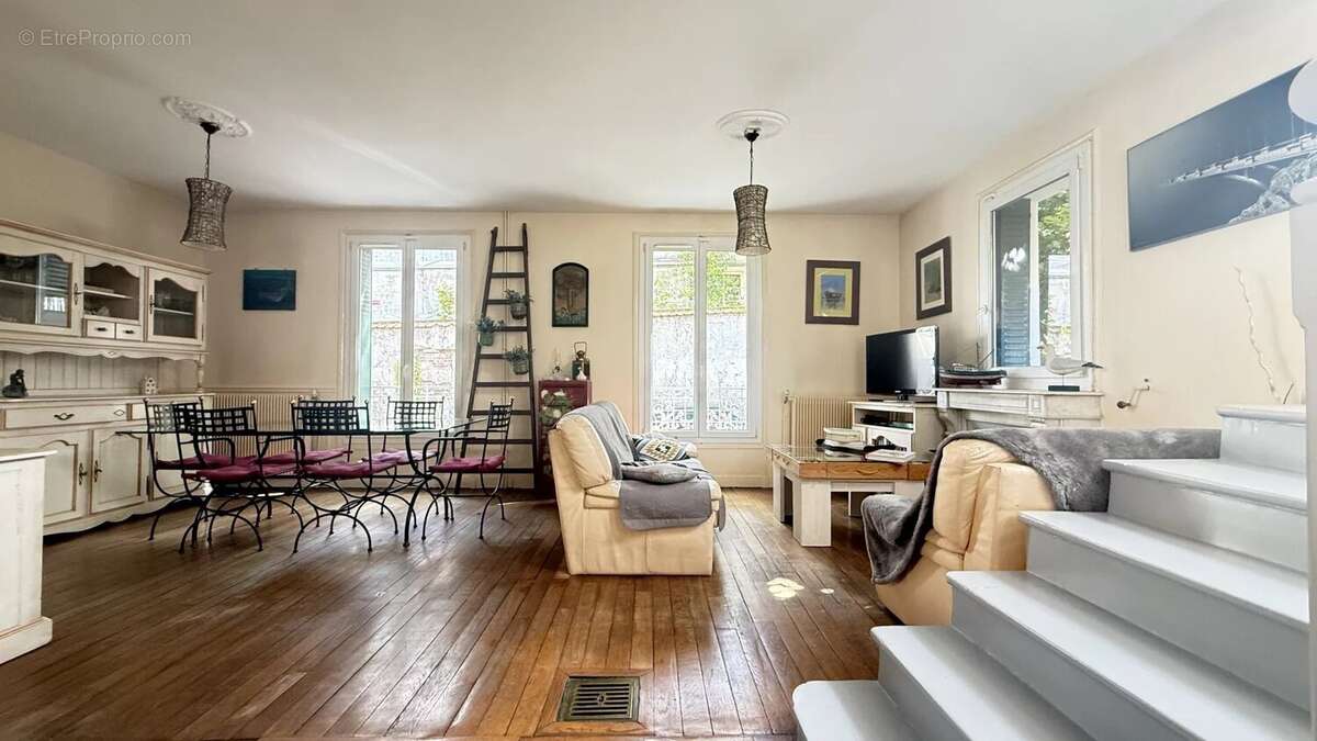 Maison à DOMONT
