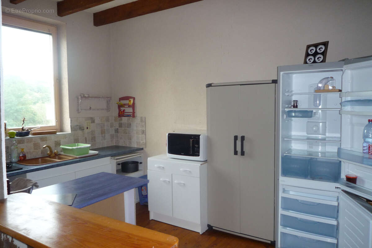 Appartement à AUZITS