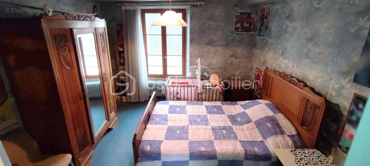 Maison à BEAUNE-LA-ROLANDE