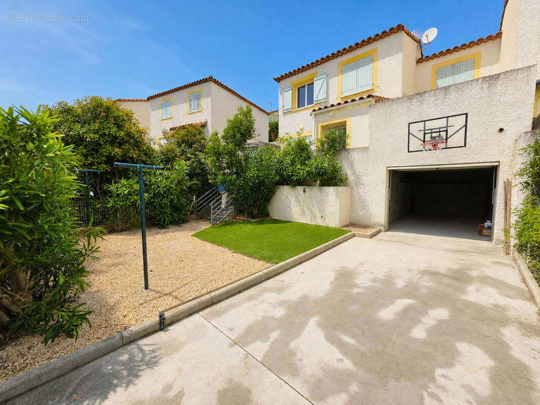 Maison 76 m² à Narbonne  - photo 2