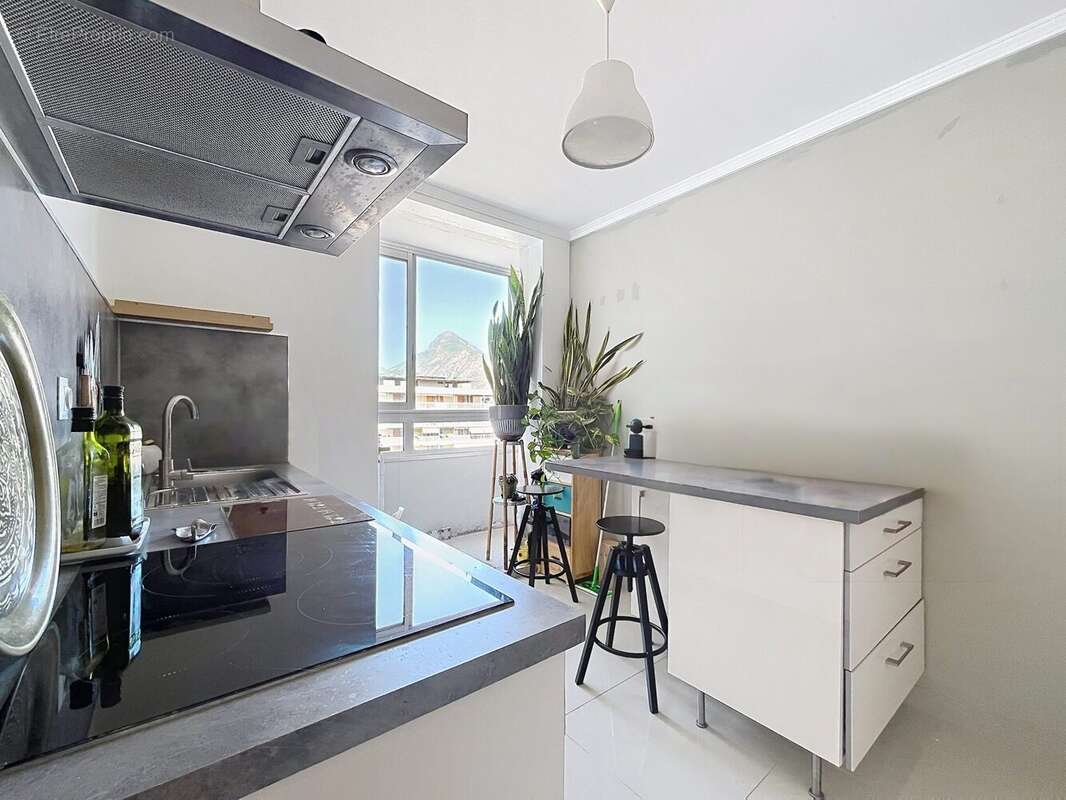 Appartement 72 m² à Grenoble  - photo 4