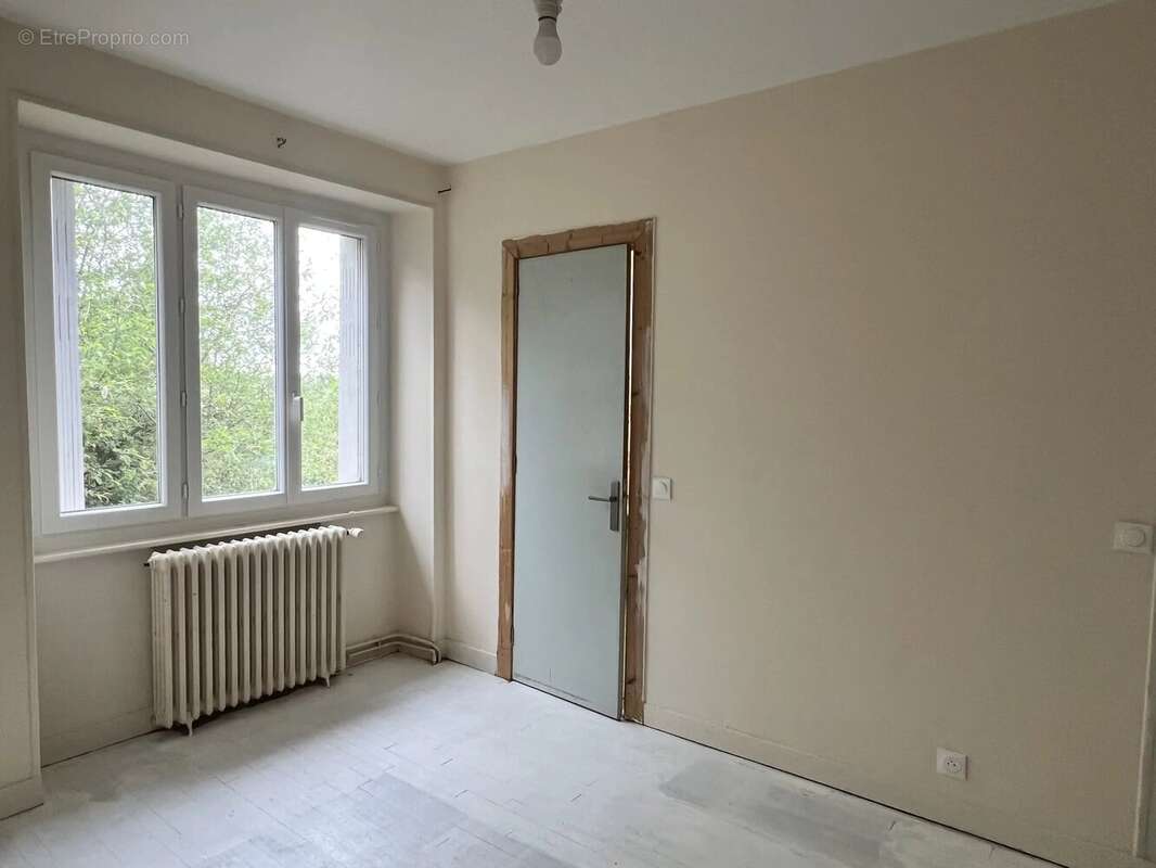 Maison à CUSSAC