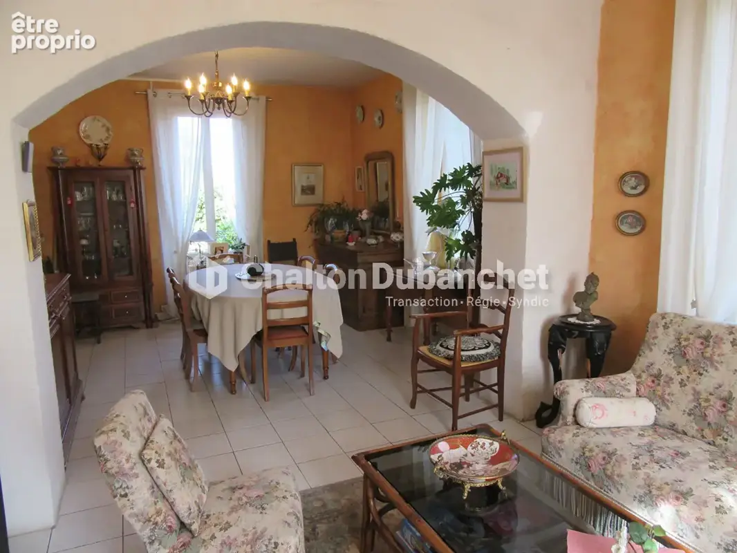 Maison Saint Jodard 8 pièce(s) 170 m2 - photo 2