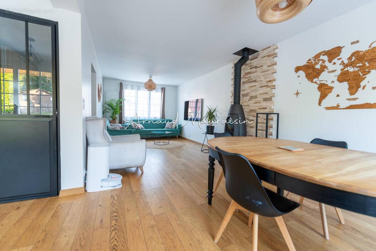 Photo 1 - Maison à ORRY-LA-VILLE