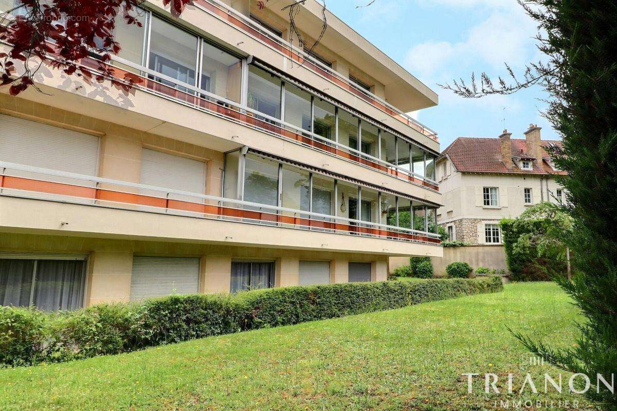 Grand appartement avec exterieur et ascenseur - photo 16
