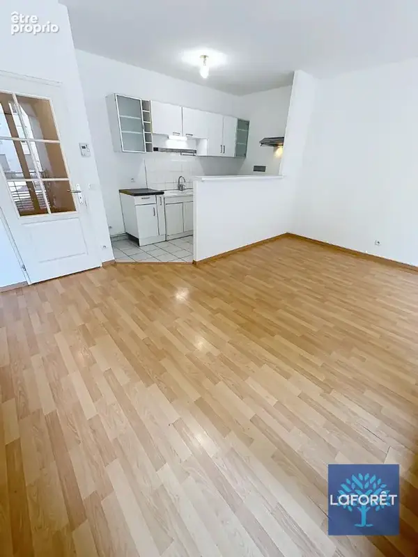 Nancy centre -parc charles iii    appartement de 69,24 m²  2 chambres balcon  dpe c et parking sous-sol - photo 3