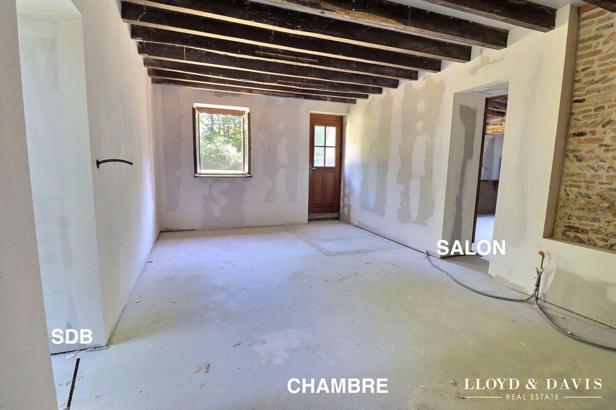 chambre - Maison à LE MOULINET-SUR-SOLIN