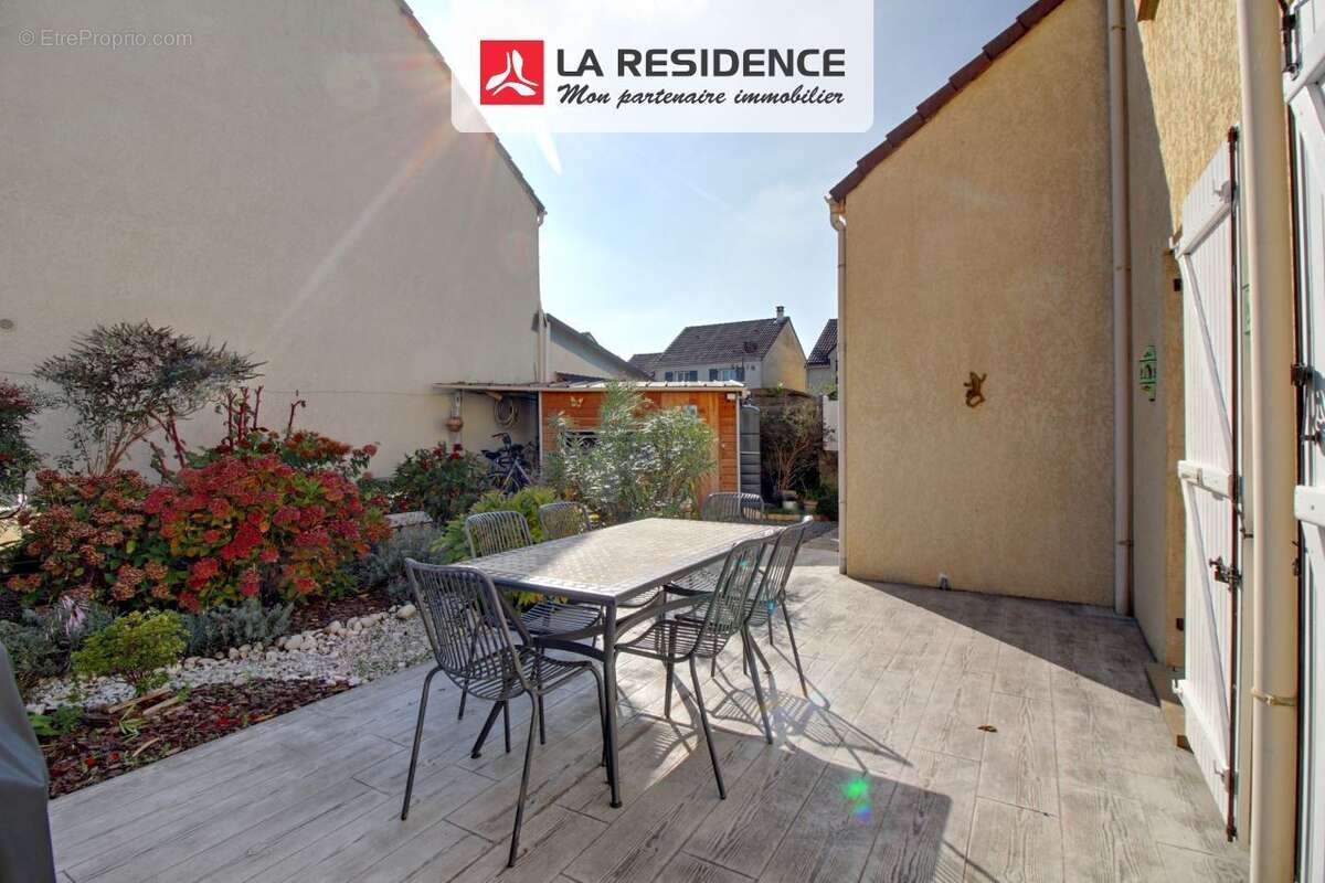 Maison à CARRIERES-SOUS-POISSY