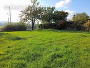 Photo 1 - Terrain à SAINT-CHRISTOPHE-EN-BRIONNAIS