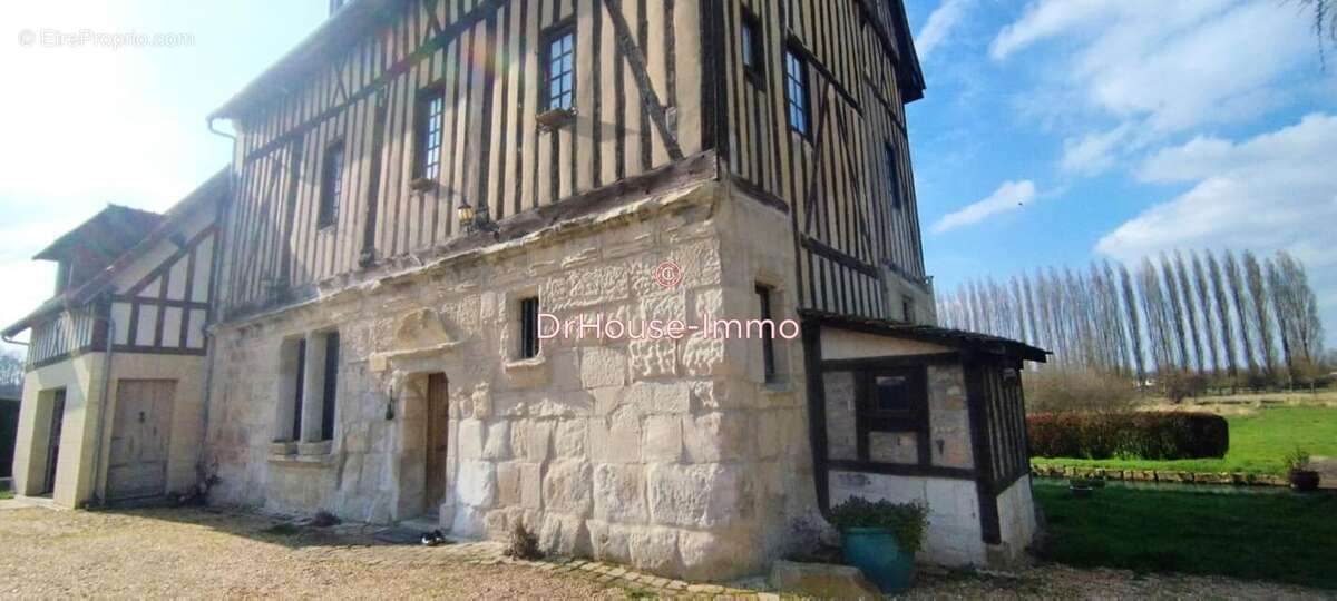 Autre à BEAUMONT-LE-ROGER