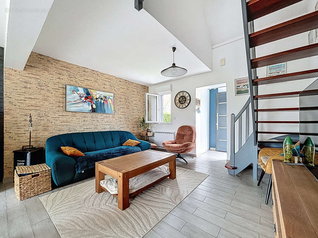 Maison à LA HAYE-DU-PUITS