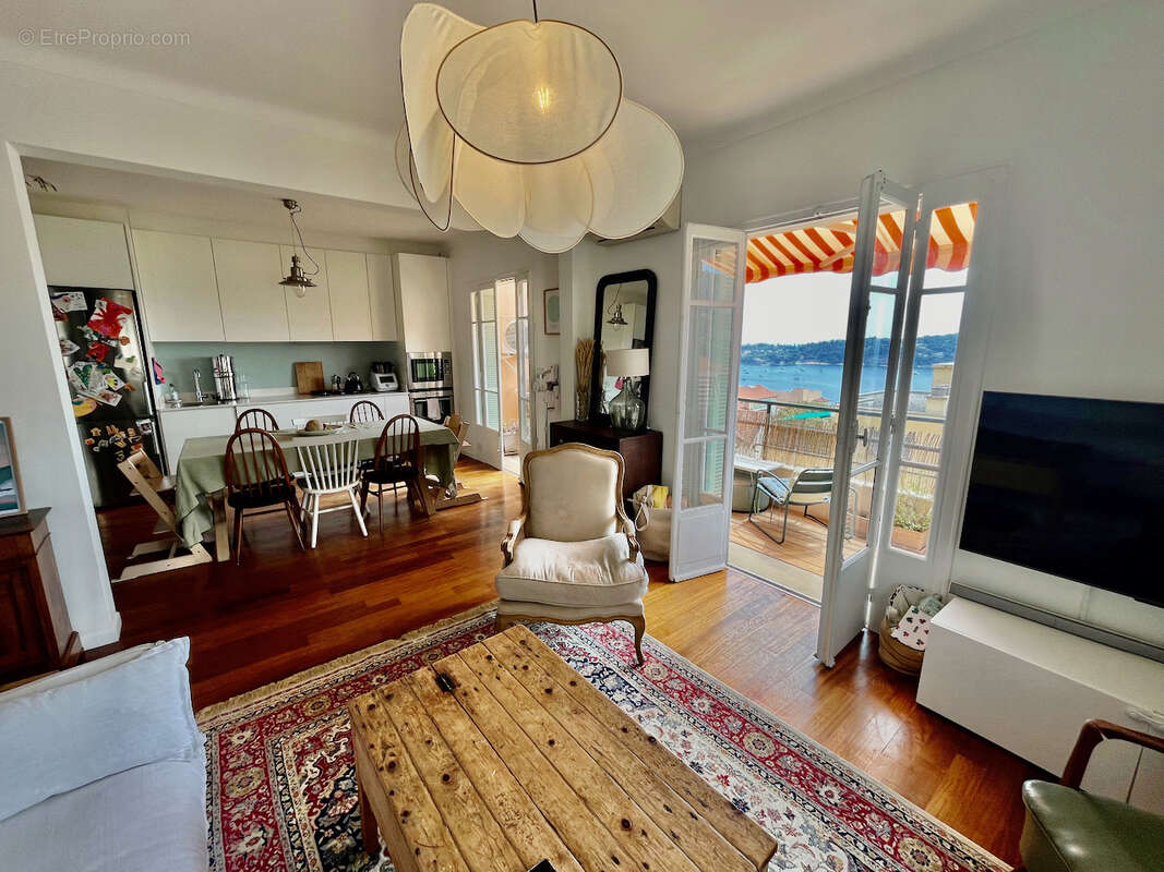 Appartement à VILLEFRANCHE-SUR-MER