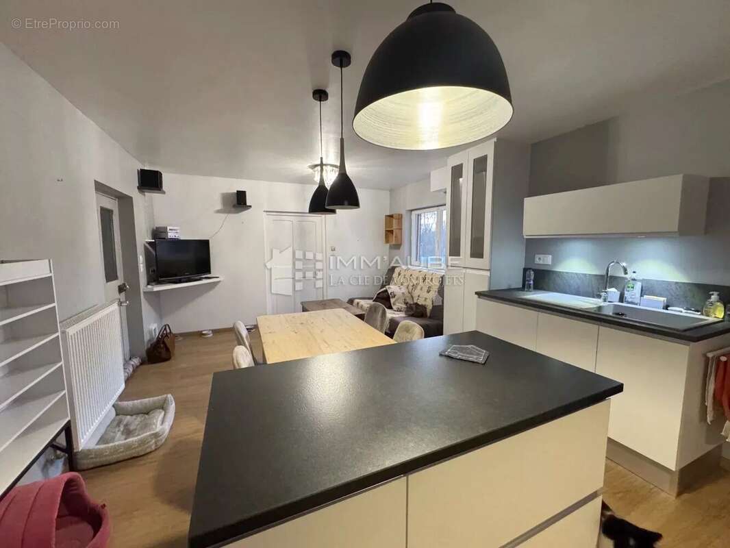 Maison à NOGENT-SUR-SEINE